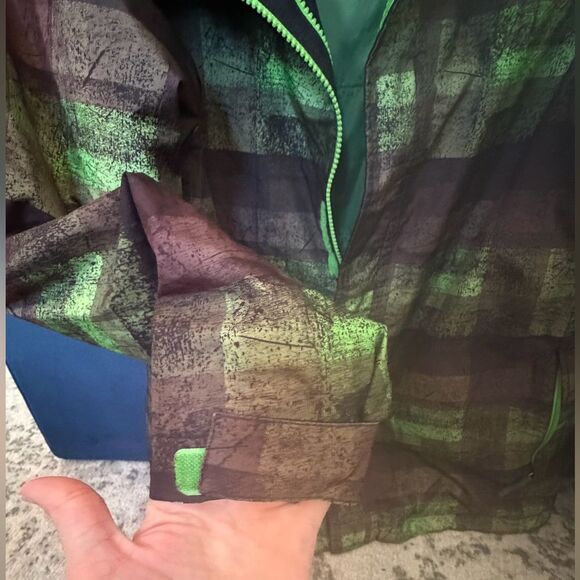 The North Face Boy’s hyvent Size XL 18/20 - Picture 6 of 9